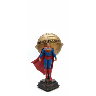 SUPERMAN - DAILY PLANET